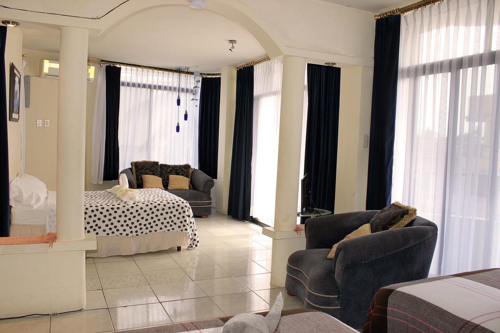 Planet House Hotel Puerto Ayora  Cameră foto